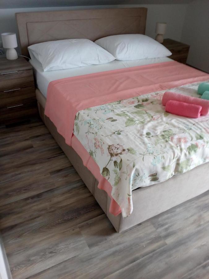 Tereza Apartment Обровац Екстериор снимка