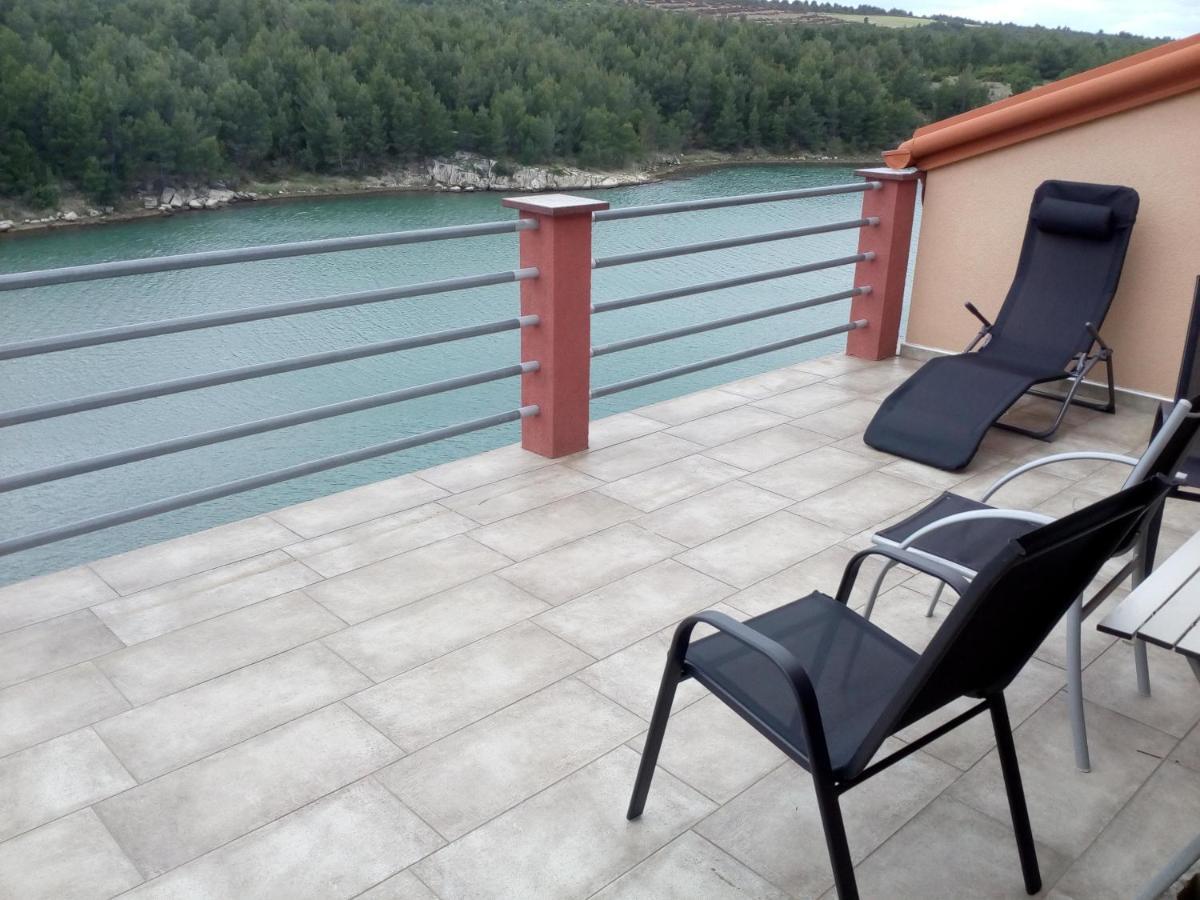 Tereza Apartment Обровац Екстериор снимка