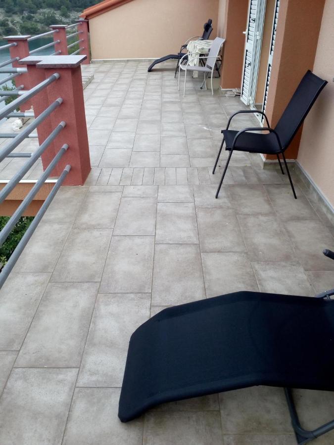 Tereza Apartment Обровац Екстериор снимка
